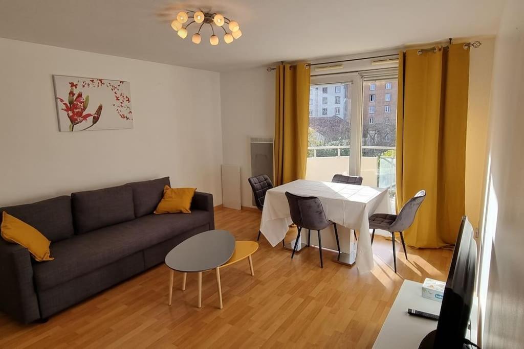 Apartment Cosy Rent Garage Wifi Terrasse Dream Host *